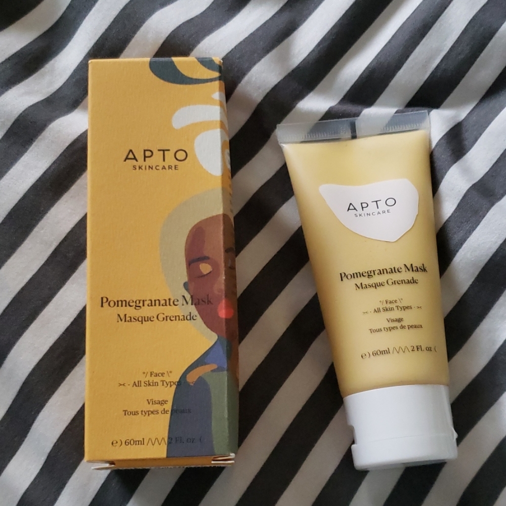 New in box Apto skincare pomegranate mask